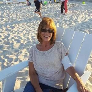 Meet your Posher, Jackie